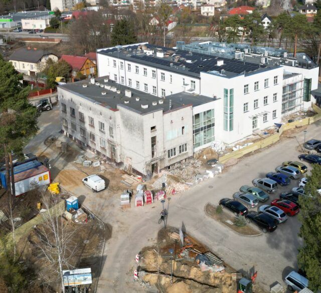 Zdjęcie budowy szpitala w Pionkach